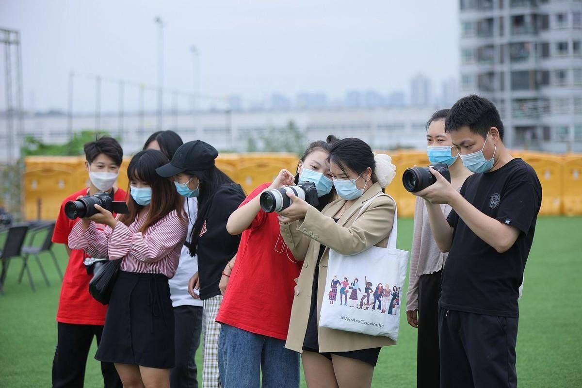 宠爱有佳 佳能EOS重庆站拍萌宠创意大片