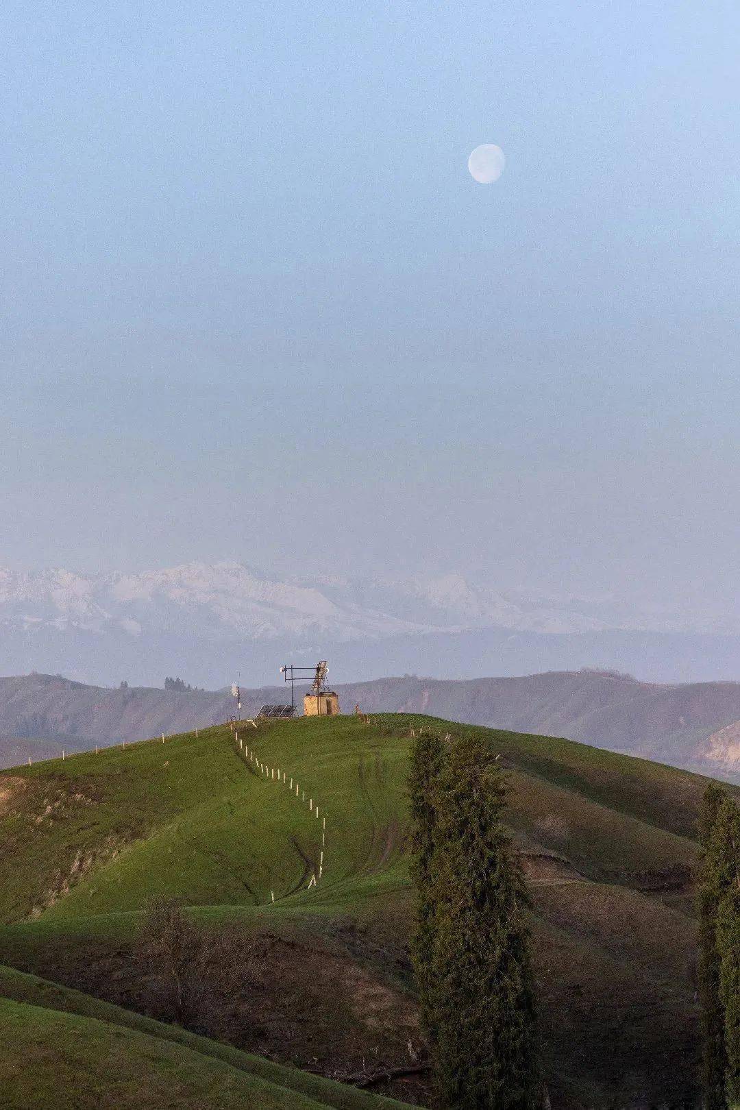 当流星光临地球的那一刻<strong></p>
<p>eos行情</strong>,用EOS记录下绝美星空