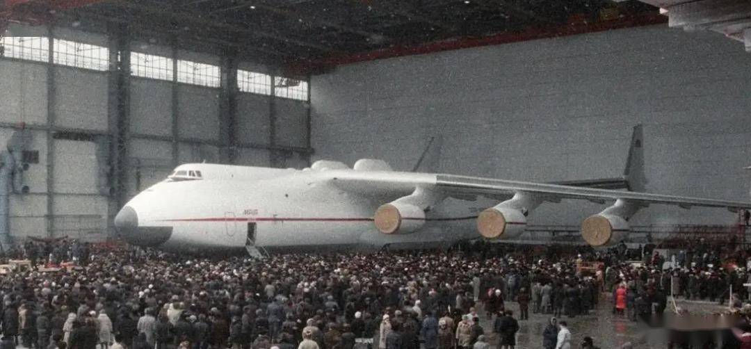 乌总统：给我8亿美元<strong></p>
<p>币安app下载</strong>，我让第2架安225起飞，需要下载反诈APP吗？