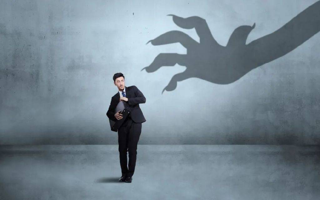 和谐健康保险小课堂：这些仿冒APP都是诈骗平台，赶快卸载！