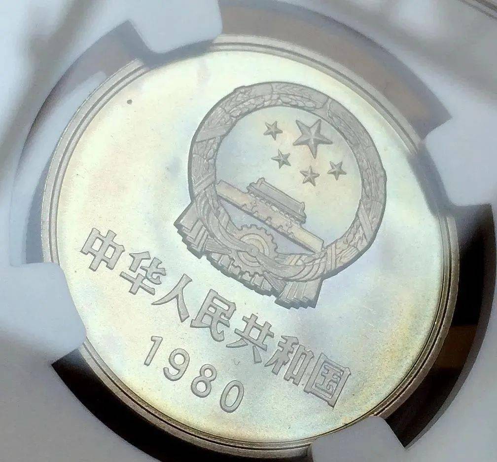 五彩包浆长城币价格大涨 <strong></p>
<p>狗狗币价格</strong>！