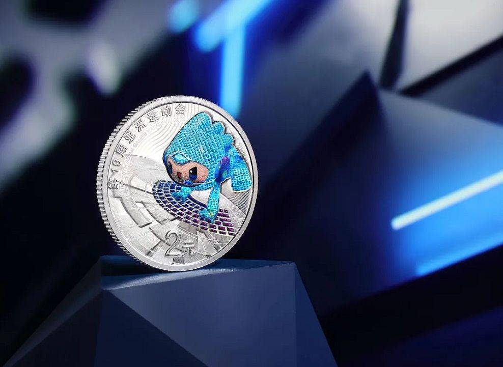 最后的机会<strong></p>
<p>中币</strong>，虎币每人20枚，2元封装币预约中