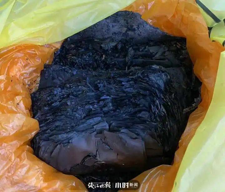2万多人民币烧成“焦炭”！老夫妻焦急求助，4个半小时后…
