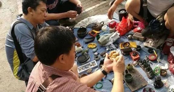 古玩市场的春天在哪里<strong></p>
<p>炒币的网站</strong>？有真正的交易平台吗？