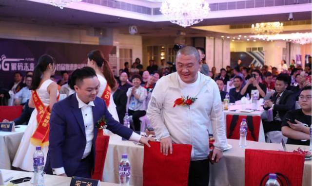 5年骗走百亿!傍上马斯克的中国骗子郭宏才<strong></p>
<p>炒币的网站</strong>,越活越嚣张