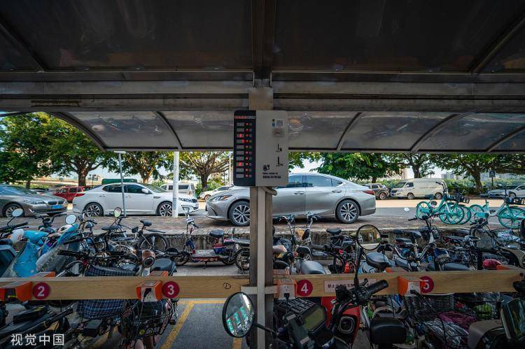 微信退群<strong></p>
<p>炒币群</strong>，对话记录可保留 / 英国币钞“改头换面”