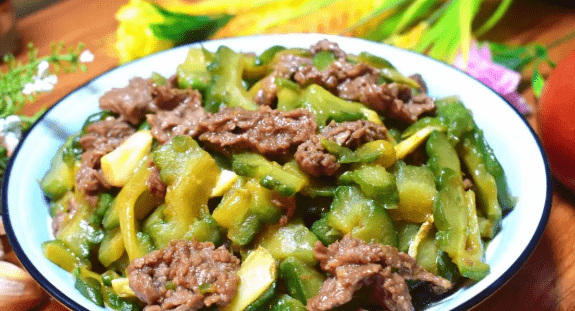 粤港澳大湾区美食群-粤港澳大湾网美食群- 广东珠海微信美食群-炒牛肉