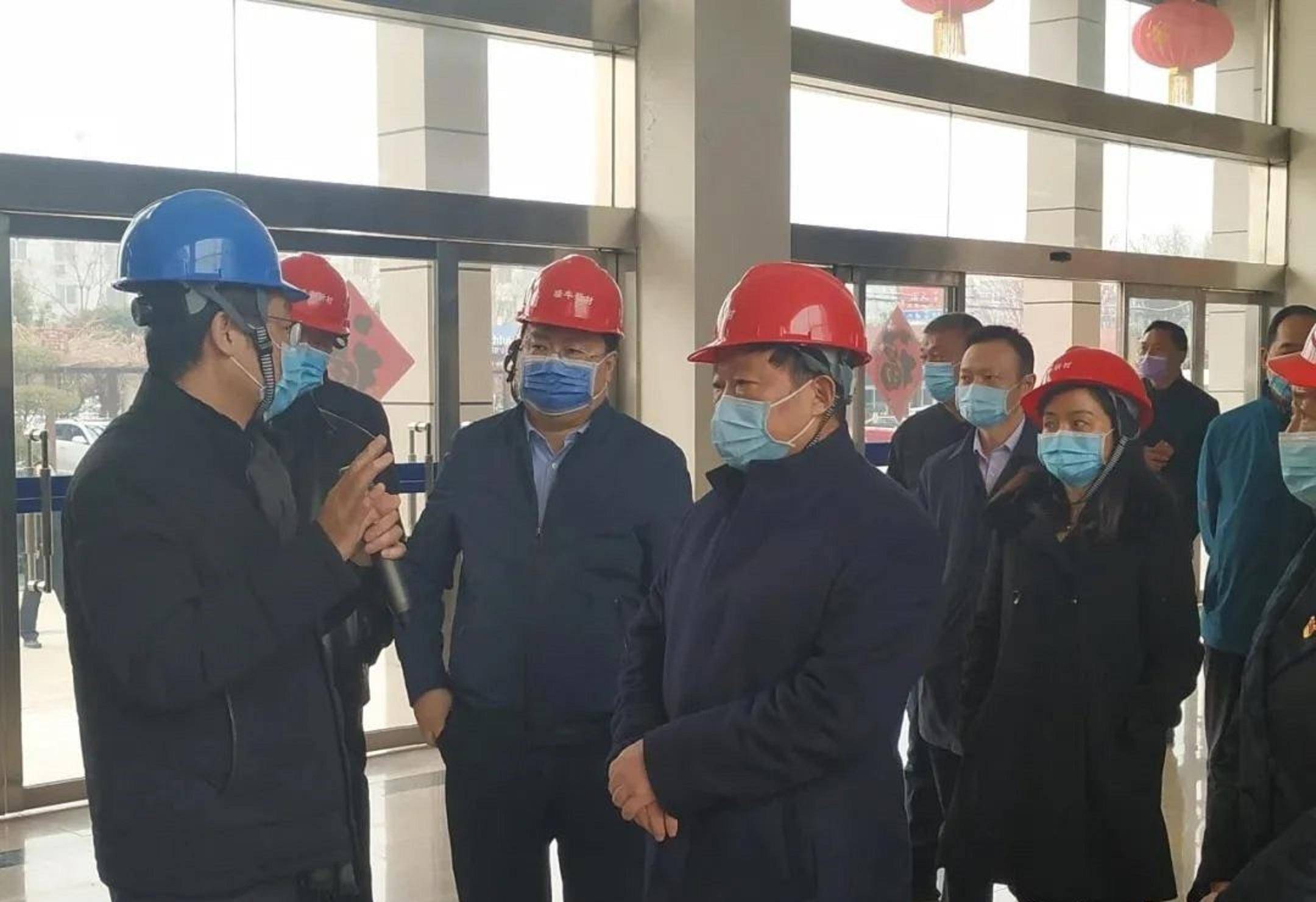 揭秘河南新乡第3大富豪发家史：21岁进厂<strong></p>
<p>中石化股票代码</strong>，9万元创业，市值158亿