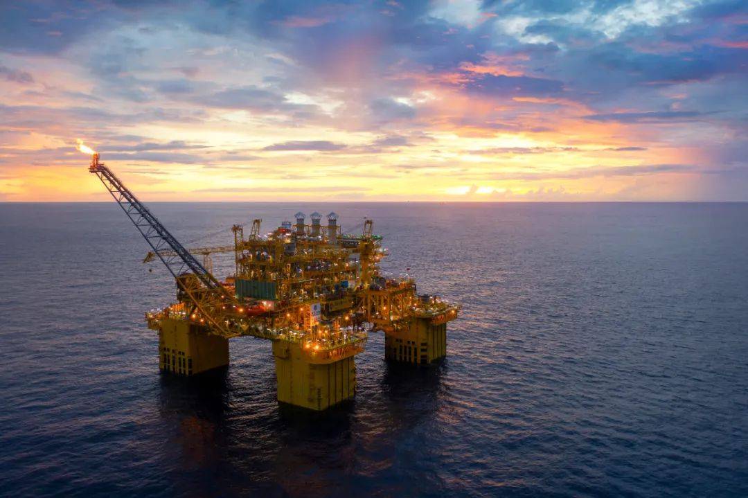 中国工业最高奖项<strong></p>
<p>中国石油股票走势</strong>!中海油、中石油、延长石油上榜!