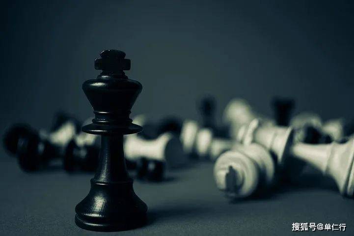 跌停的格力<strong></p>
<p>跌停的股票</strong>，是从什么开始下滑的？