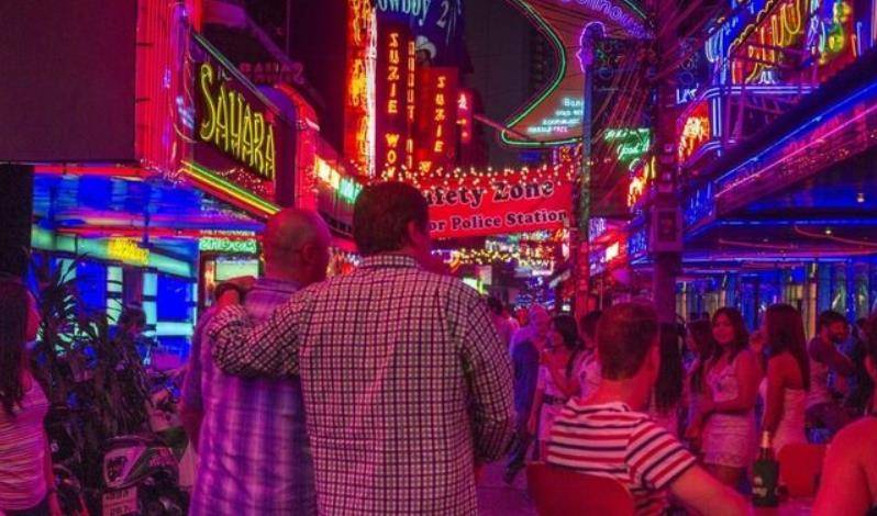 乌克兰在哭泣：非法性交易为何屡禁不止<strong></p>
<p>交易性金融资产</strong>？