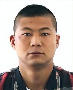 宁夏警方发布关于征集历年在逃犯罪嫌疑人线索的悬赏通告<strong></p>
<p>越币10000</strong>，视提供线索程度给予人民币2000至10000元的奖励