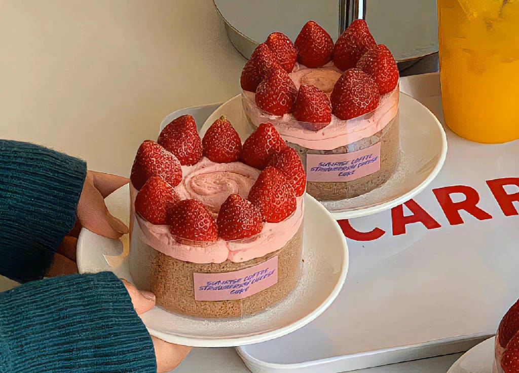 什么是场外期权<strong></p>
<p>利率互换交易的特点</strong>?场外期权交易的特点