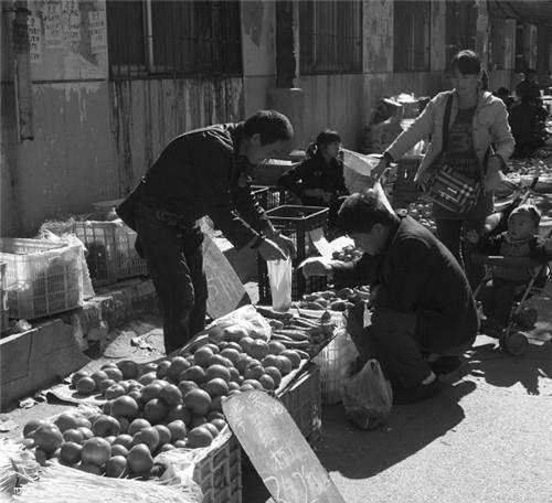 民国时期的一枚“袁大头”<strong></p>
<p>民国法币现在值多少钱</strong>，如果放到现在，大概能值多少人民币？