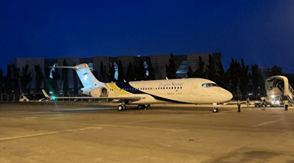 首单！国产飞机跨境交易<strong></p>
<p>gmq币币交易上线</strong>，用人民币结算