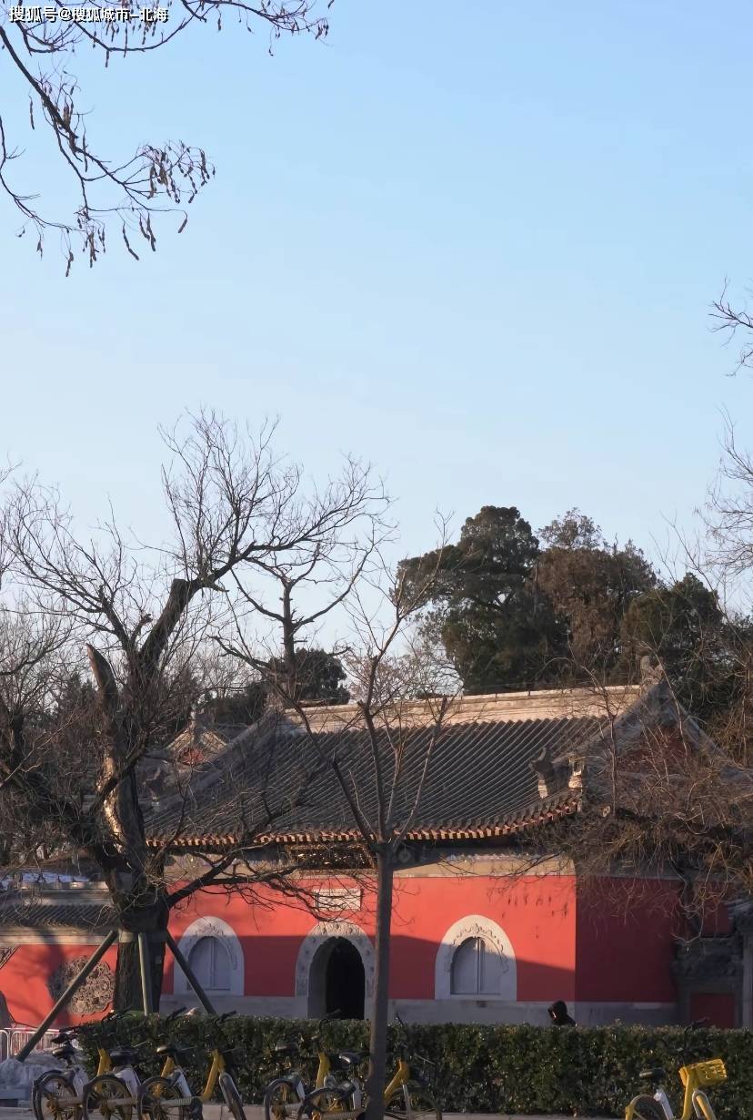 北京旅游两个人一周需要多少钱费用<strong></p>
<p>共生币一个多少钱</strong>?北京旅游包车一天大约多少钱人民币