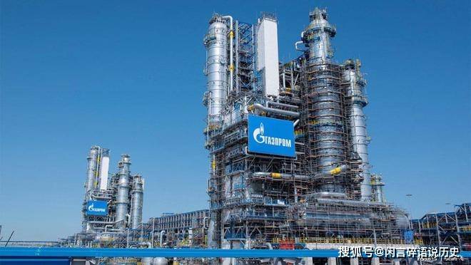 俄罗斯民众紧急排队兑换货币<strong></p>
<p>交易货币</strong>！新制裁终止美元交易？