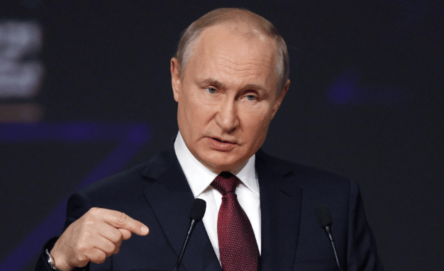 非要对抗？俄“动用核武”突响！美彻底慌了！乌克兰疯狂对中国示好