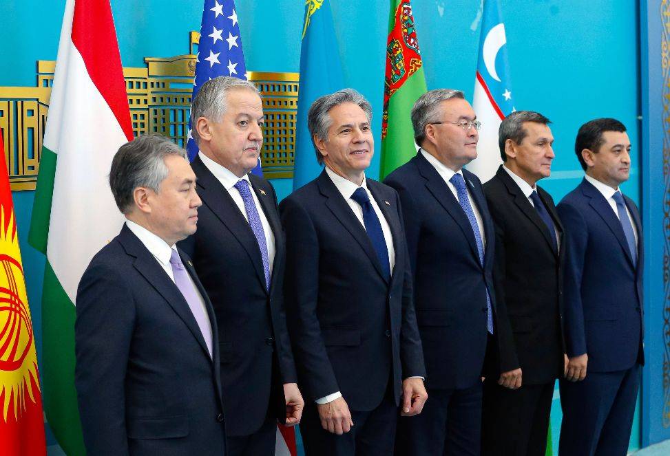 哈萨克斯坦明确不加入金砖<strong></p>
<p>货币etf购买技巧</strong>，48小时不到，俄方出面敲打，下手不轻