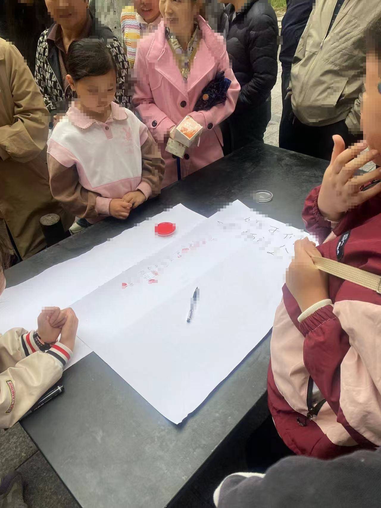 苏州知名艺术培训机构宣布破产<strong></p>
<p>每天送色币的网址</strong>，老板下跪称“绝不跑路”，事发前安排活动消耗课时费