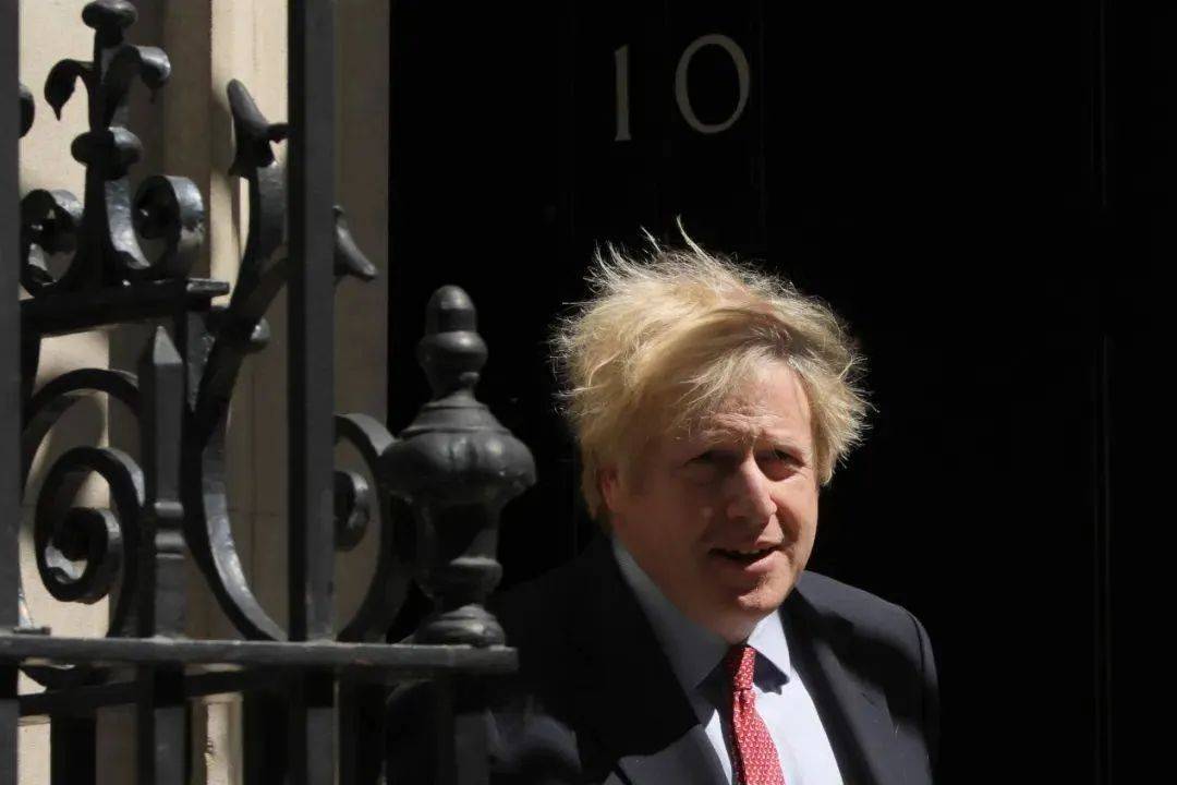 军事 | 泽连斯基开了前所未有大口子<strong></p>
<p>每天送色币的网址</strong>,这事问过约翰逊吗?