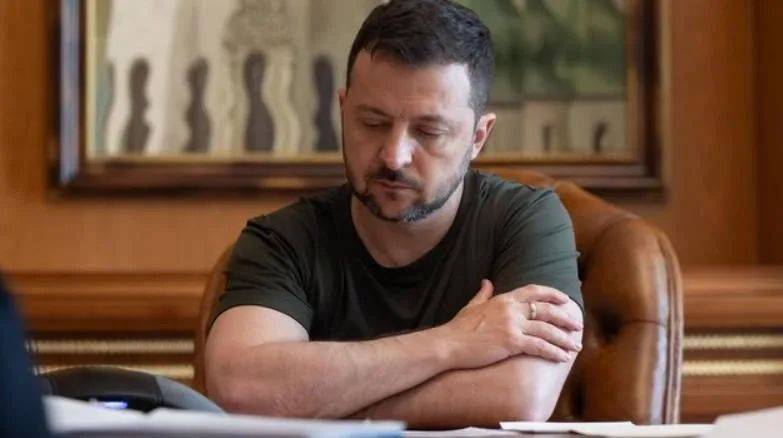 最新消息！乌败局彻底定了？俄一路猛攻<strong></p>
<p>货币互换以场内交易为主</strong>，再控制顿涅茨克一定居点