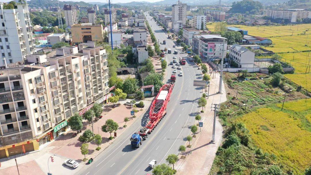 “巨无霸”再现江西<strong></p>
<p>三角货币对冲指标</strong>!这回重达428吨!