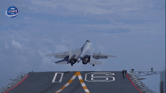 中国首个双航母战斗群横空出世<strong></p>
<p>货币资金交易成本过高</strong>！歼-15B/D居然悄悄装备这么多了？