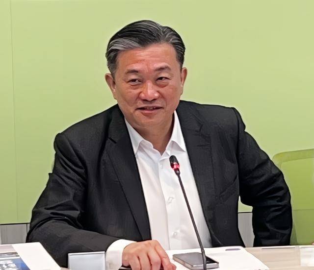 王定宇称《光辉岁月》《海阔天空》在大陆不能唱<strong></p>
<p>币投国际交易中心</strong>，台网友轰：造谣一张嘴