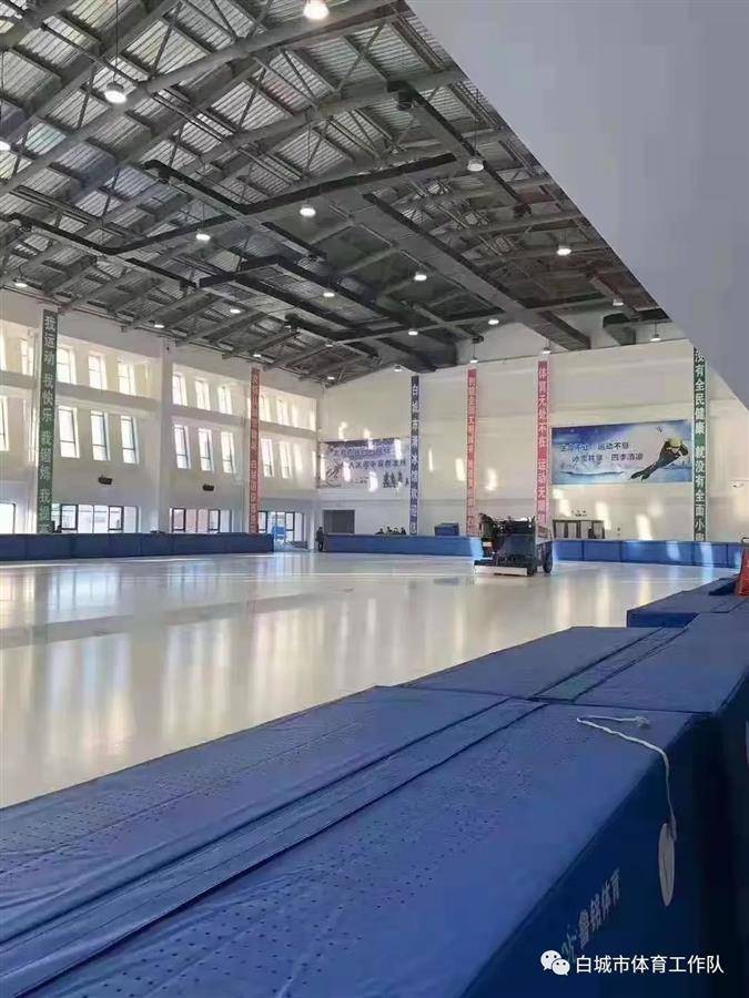 吉林白城滑冰馆楼顶发生坍塌<strong></p>
<p>非货币交易账务处理</strong>，项目投资超5000万元，当地：暂无伤亡，正调查