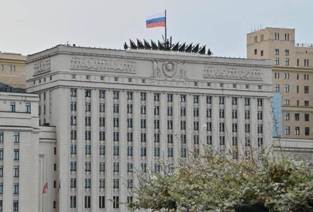 俄国防部通报:用远程精确制导武器打击乌关键能源基础设施以及军工企业