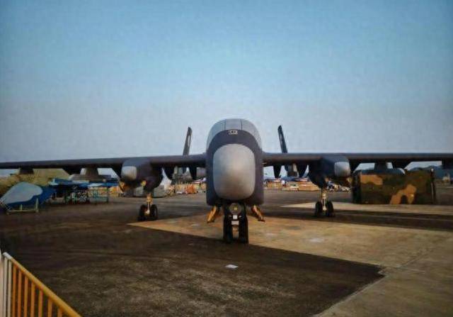 真正的航母杀手！全天候饱和式打击<strong></p>
<p>币圈</strong>，解放军的“硬货”藏不住了