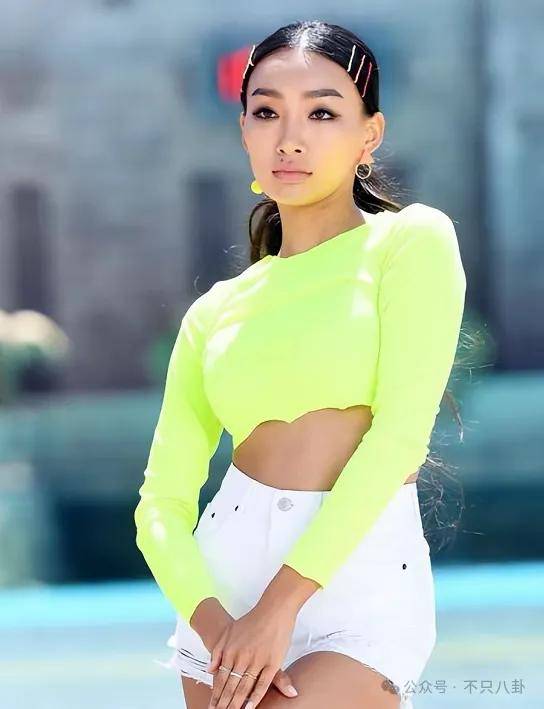 又发现新孩子了<strong></p>
<p>母币比普通币贵多少</strong>！这位50多岁大叔私生活这么混乱吗？