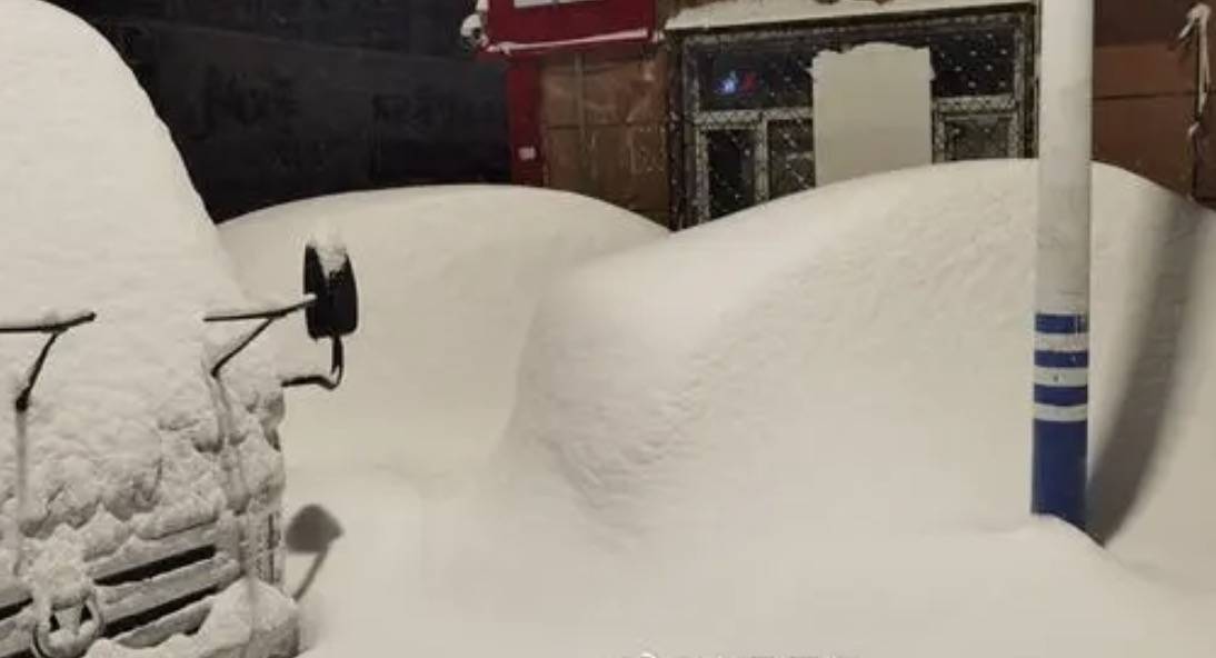 直击黑龙江鹤岗降雪：已破纪录<strong></p>
<p>货币对冲套利原理</strong>，最大积雪深48厘米