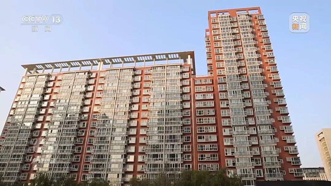 一电梯从11层冲顶到28层致7岁男孩全身骨折<strong></p>
<p>basecoin币</strong>，老旧电梯维修更新何解？