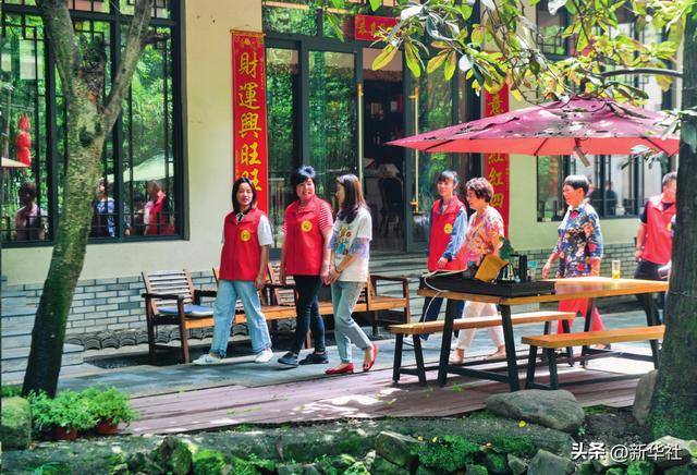 瞭望·治国理政纪事|“<strong></p>
<p>债券在途交易市场</strong>我也是个老基层”