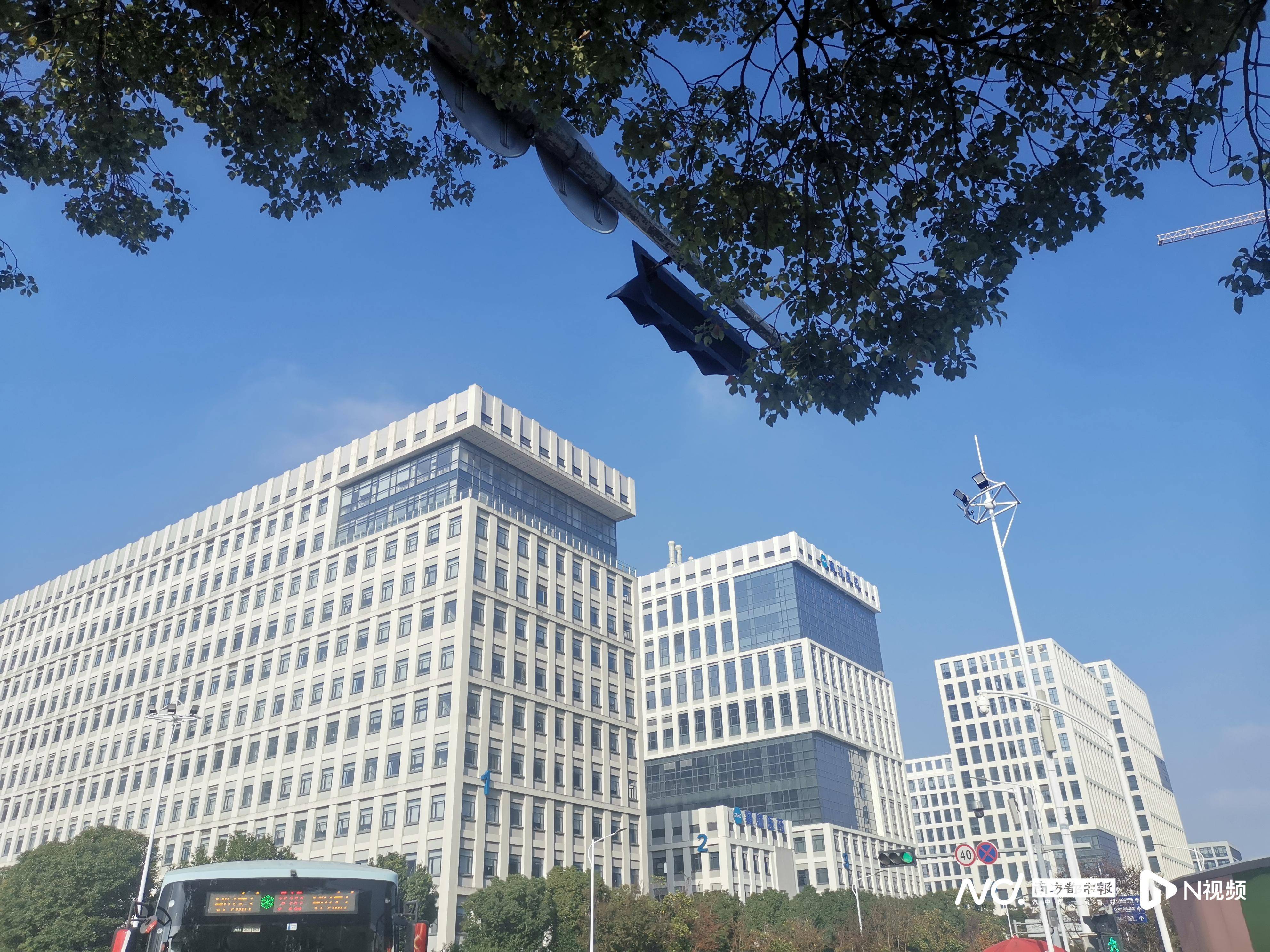 广州生物岛告欠租900万明星企业<strong></p>
<p>货币互换的风险有哪些</strong>，催租“紧箍咒”备受质疑