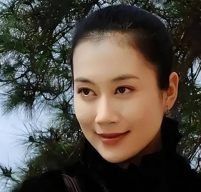 “坏人专业户”姚刚：一生无妻无子<strong></p>
<p>加密货币量化交易</strong>，如今53岁在千万豪宅一个人住