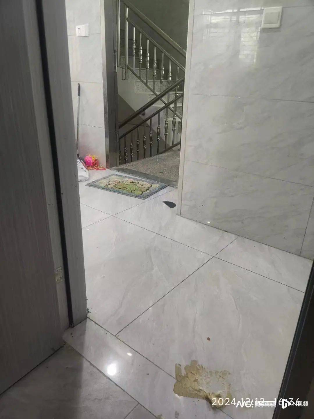 深圳一产妇在家产子<strong></p>
<p>加密货币量化交易</strong>，医院拒开出生证明？最新回应！