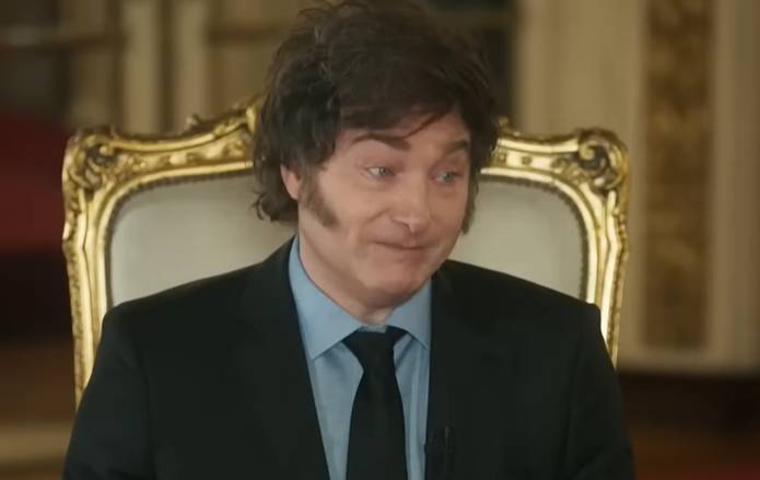 卢西娅:米莱控制住了通胀<strong></p>
<p>币圈inchat</strong>,这不是“奇迹”而是“休克”