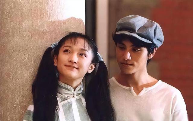 陈坤的儿子已成年<strong></p>
<p>inchat币应</strong>，容貌开始显现母亲的基因，像谁可以认得出吗？