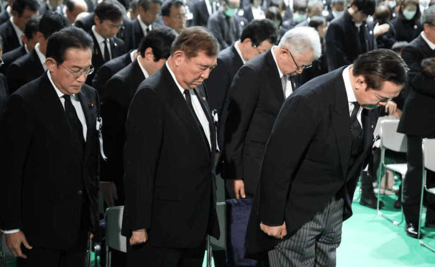 日本首相出席活动会场附近<strong></p>
<p>可转换债券交易规则</strong>，20岁大学生因形迹可疑身藏利器被捕