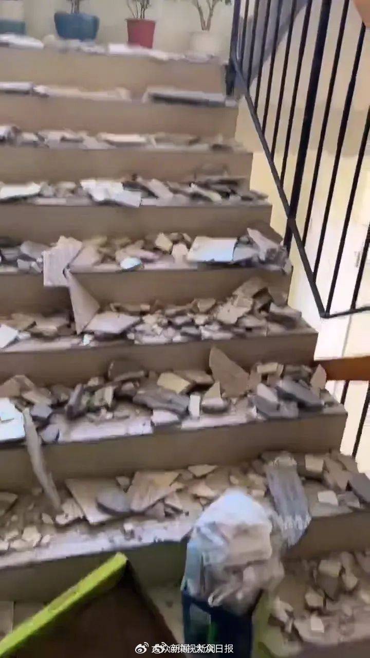 银川地震致部分列车晚点<strong></p>
<p>可转换债券交易规则</strong>,暂无人员伤亡情况报告