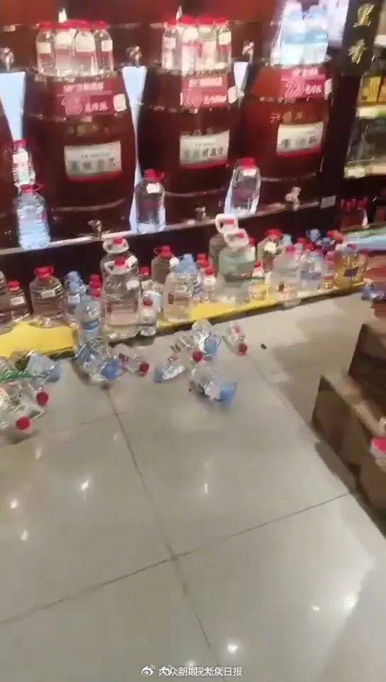 银川地震致部分列车晚点<strong></p>
<p>可转换债券交易规则</strong>,暂无人员伤亡情况报告