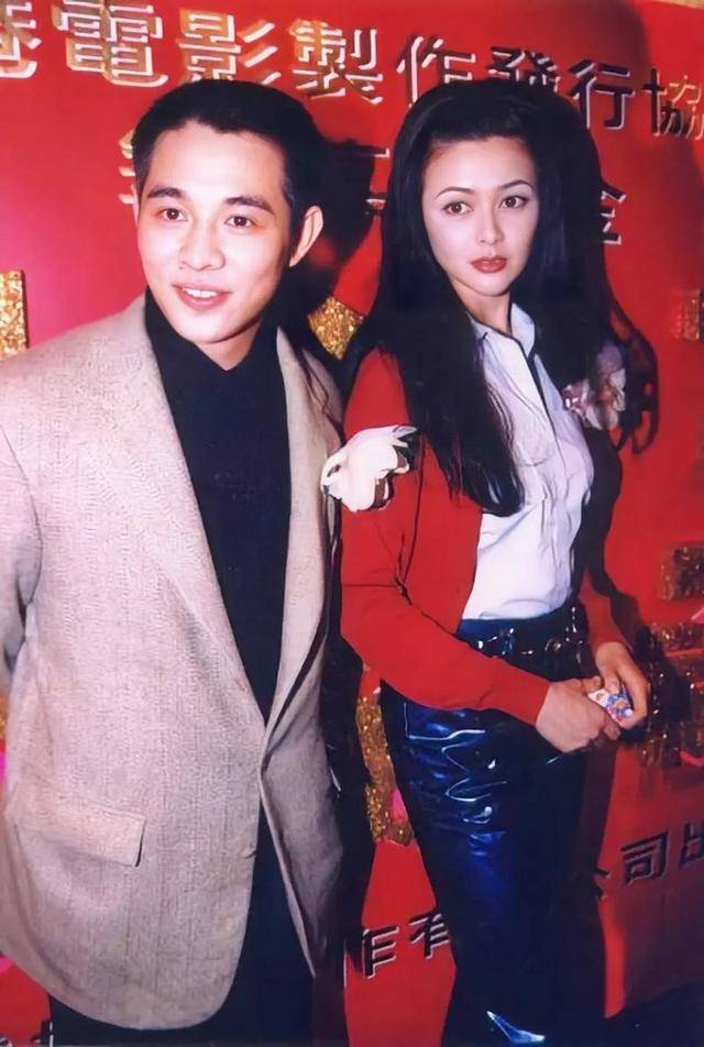 李连杰:后事一切从简<strong></p>
<p>ok下载</strong>，不用立碑也不用办丧事，树葬海葬都可以