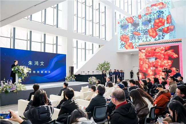 故宫博物院携手苏州湾数字艺术馆<strong></p>
<p>ok下载</strong>，共启“‘纹’以载道——故宫沉浸式数字体验展”