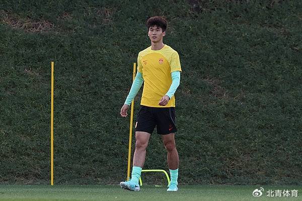 北青体育：吴少聪已跟随国安训练<strong></p>
<p>如何玩币</strong>，国安或出售年轻球员平衡转会费