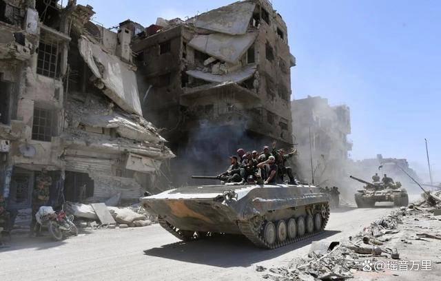 叙利亚爆发大规模内乱！巴沙尔旧部卷土重来<strong></p>
<p>如何玩币</strong>，朱拉尼亲信被杀