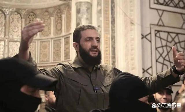 叙利亚爆发大规模内乱！巴沙尔旧部卷土重来<strong></p>
<p>如何玩币</strong>，朱拉尼亲信被杀