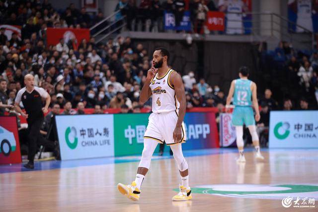 热血沸腾！青岛男篮最后三分钟14-0绝地翻盘<strong></p>
<p>货币如何保值</strong>，队史首次单赛季双杀辽宁